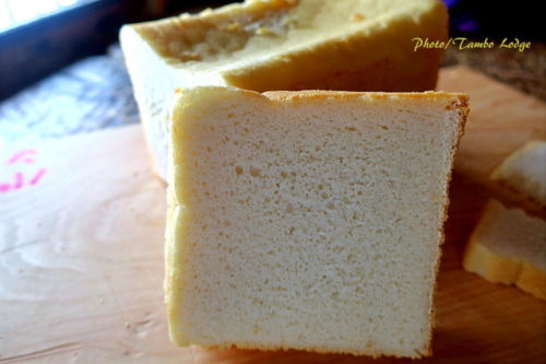 米粉１００％の食パンの試作