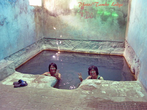 アンデスの秘湯（２）Acaya温泉
