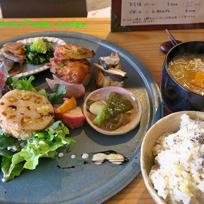 久しぶりに自然食レストラン「Matsu 松」でランチを