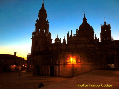 聖地Santiago de Compostelaの夕暮れ