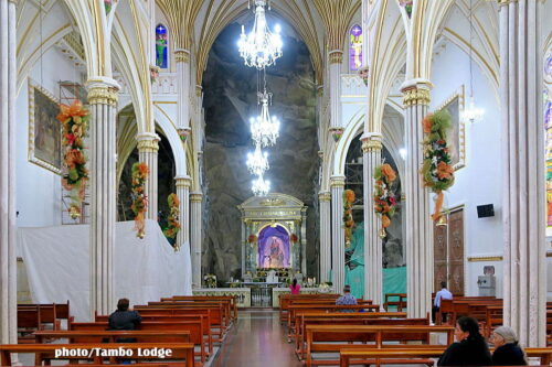 世界一美しいと言われる教会「Santuario de las lajas」