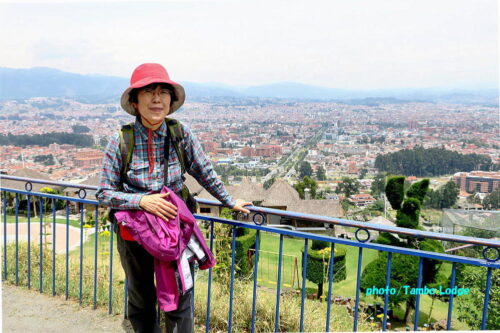 観光バスに乗って、Cuenca市内観光