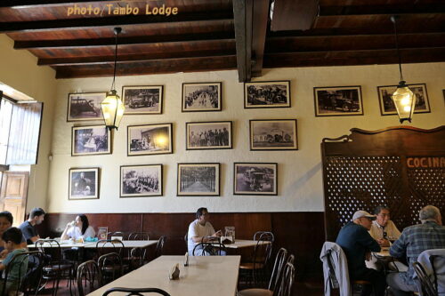 古き良き時代のレストラン「Antigua Taberna Queirolo」