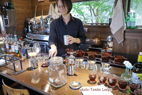 スペシャルカフェのお店「wabisuke」でハンドドリップコーヒーの講座を受ける