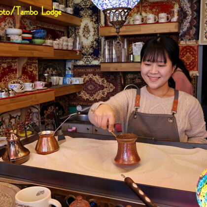 「江陵（カンヌン）」のコーヒー通りカフェでまったりとお茶を