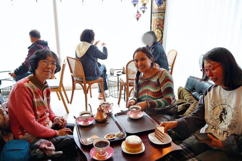 「江陵（カンヌン）」のコーヒー通りカフェでまったりとお茶を