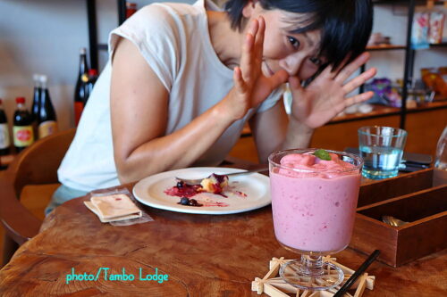 鹿沼の自然食レストラン「Matsu 松」で夏のランチをいただく