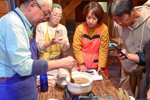 「森の扉」主催、チューニョの料理教室