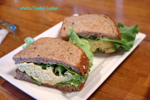 南浦和のMasar’s Cafe でランチをいただく