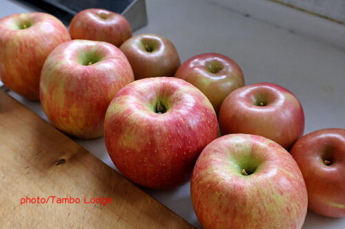 今年も作りました無農薬リンゴのジャム