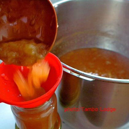 今年も作りました無農薬リンゴのジャム