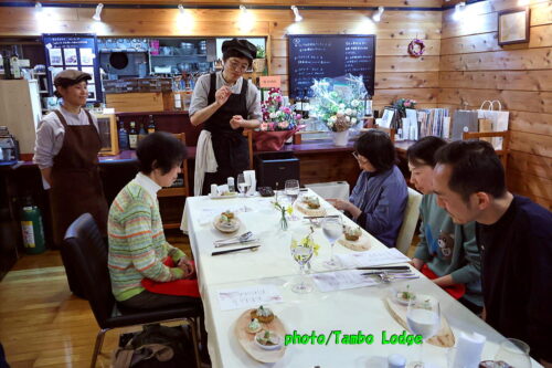 ヴィーガンレストラン「クオーレ・デルソル」の開業１０周年記念スペシャルディナー