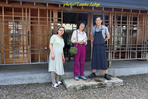 秋田大湯温泉、ヴィーガン料理の宿「yuzaka」への旅