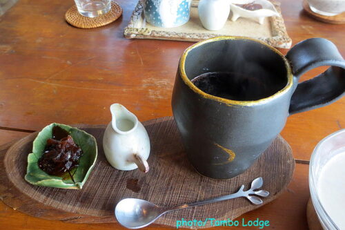おいしい薬膳「白牡丹」の「薬膳バリカレープレート」を味わう